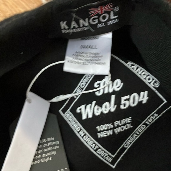 NWT Kangol Black Wool Hat - Picture 3 of 3